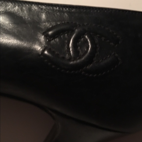 Chanel Vintage pump, logo on side, navy - Picture 2 of 8